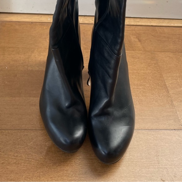 Vey soft leather, like new . size 38 EU - Picture 3 of 3